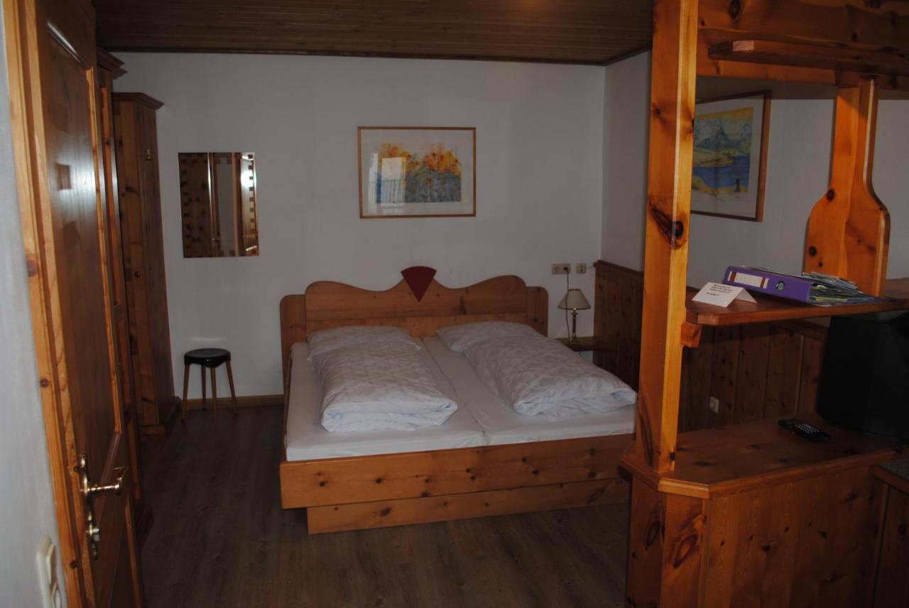 Pension Lachmayr Kaprun Room photo