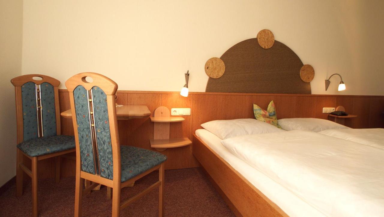 Pension Lachmayr Kaprun Exterior photo